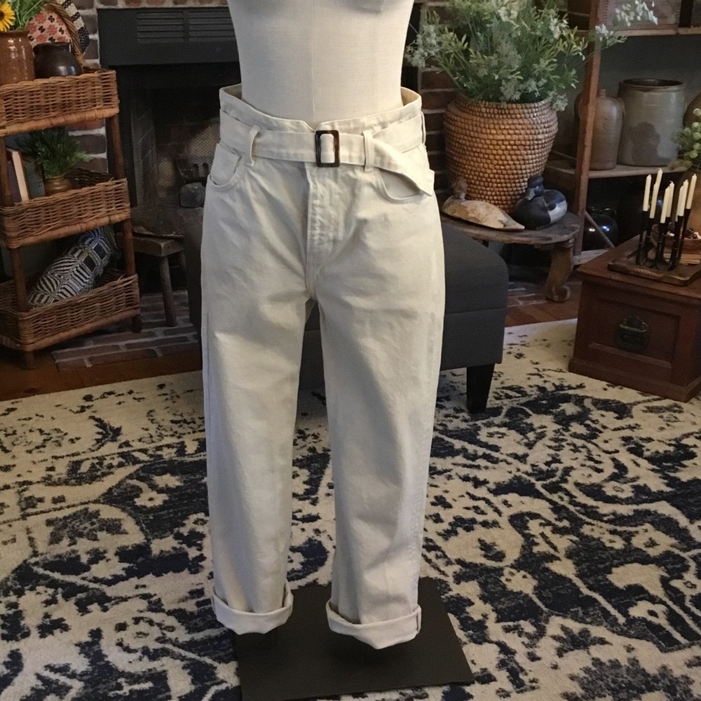 Never worn Reformation Cynthia High Rise Straight Cream Color Jeans